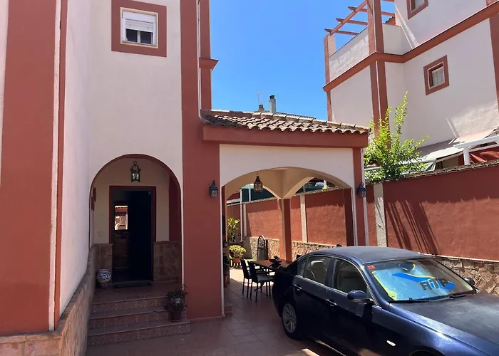 Casa Con Piscina Cerca De Sevilla