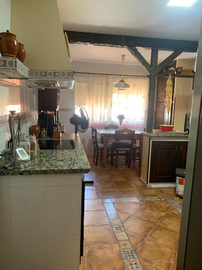 Vakantiehuis Casa Con Piscina Cerca De